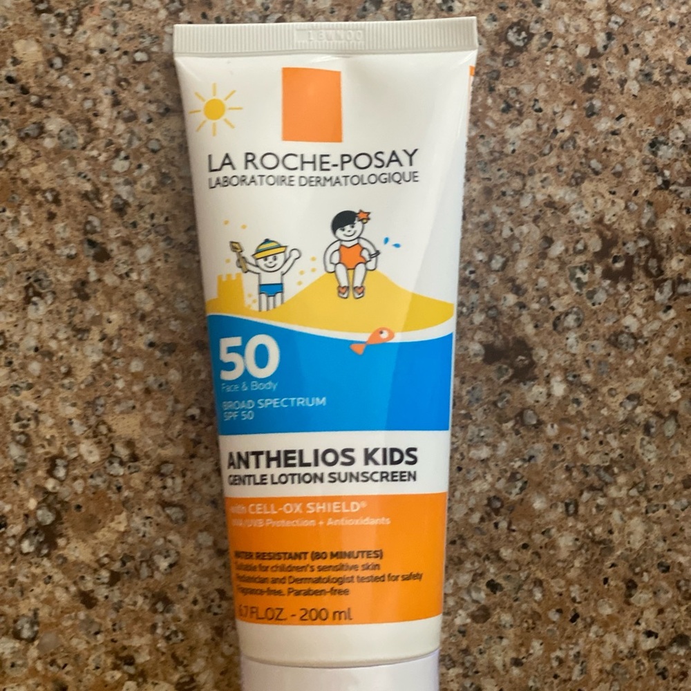 La Roche-Posay Anthelios Kids Gentle Lotion Sunscreen SPF50